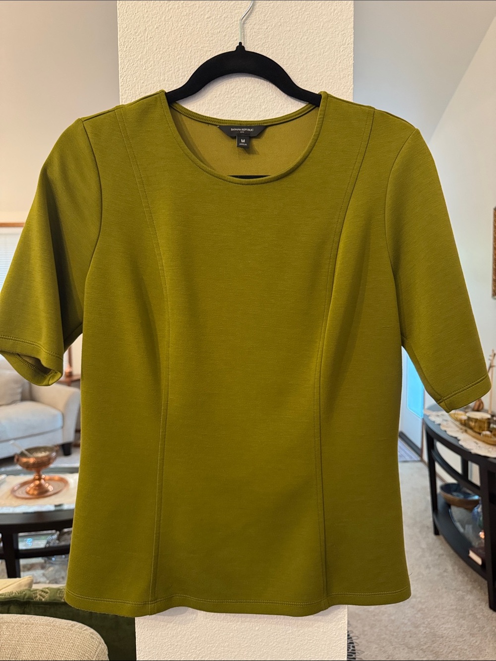 Banana Republic Olive Green Short Sleeve Tee